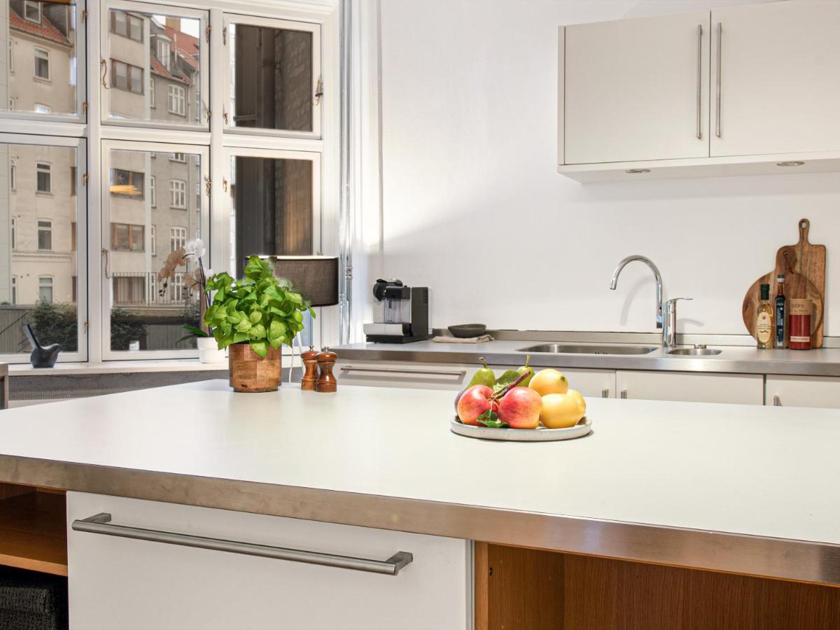 Sanders Stage - Enchanting Four-Bedroom Apartment Near Nyhavn Copenhaga Exterior foto