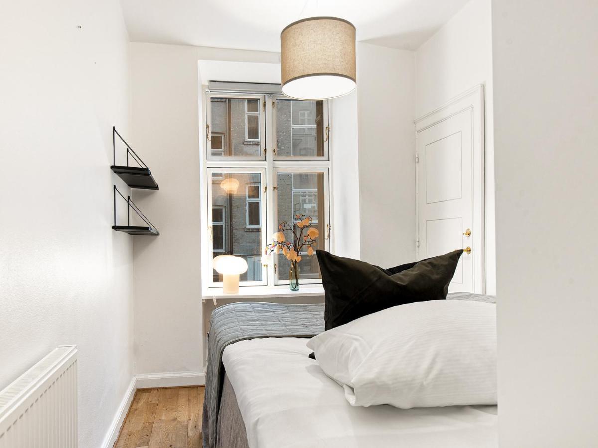 Sanders Stage - Enchanting Four-Bedroom Apartment Near Nyhavn Copenhaga Exterior foto